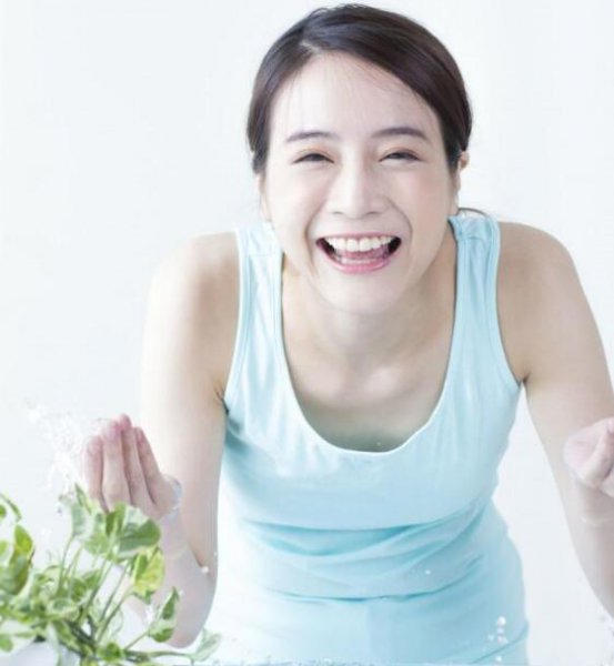 怎么改善油性皮肤的方法