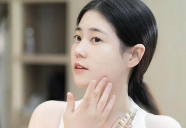 50岁女人如何挑精华液