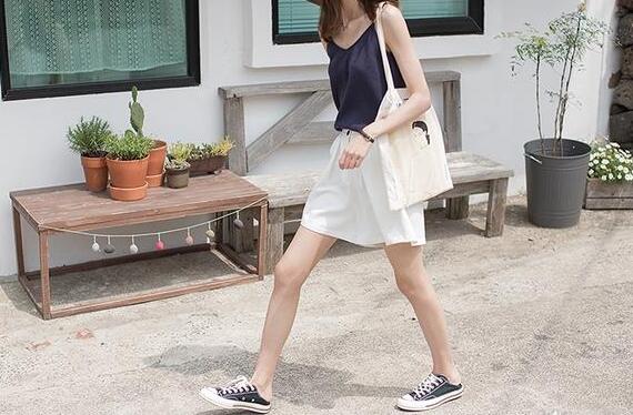 为什么有的女生爱穿短裤