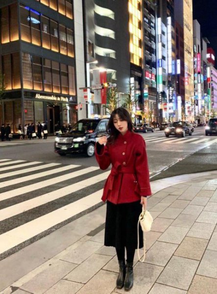 冬天呢子大衣如何搭配