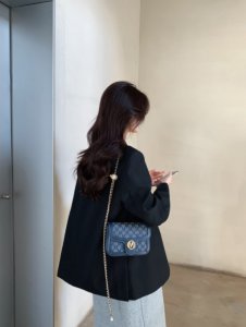mk包包是什么牌子 mk包包什么价格