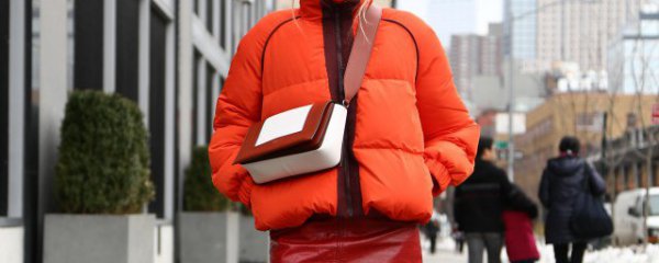 加拿大鹅羽绒服怎样清洗