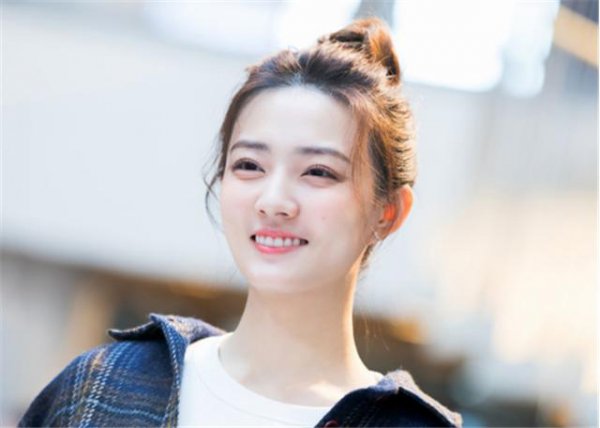 什么样的人适合扎头发好看？