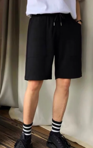 男生夏天短裤穿搭