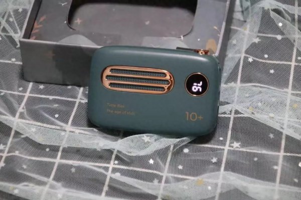 充电宝一万毫安能充多少次