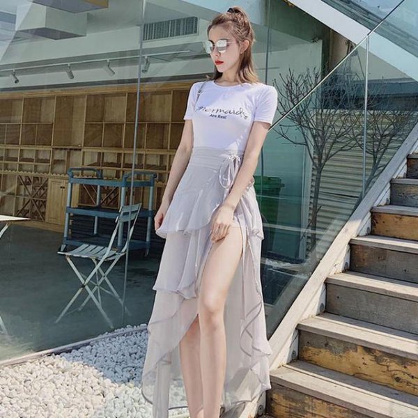 瘦小的女生身材怎么穿衣服？