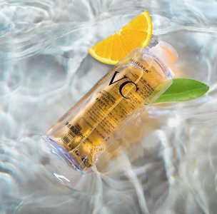 vc爽肤水的正确用法 vc爽肤水的保存方法