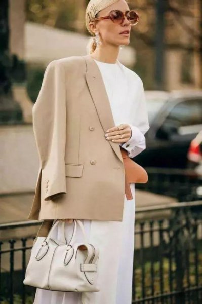 见过世面的女人的气质特点是什么样子？